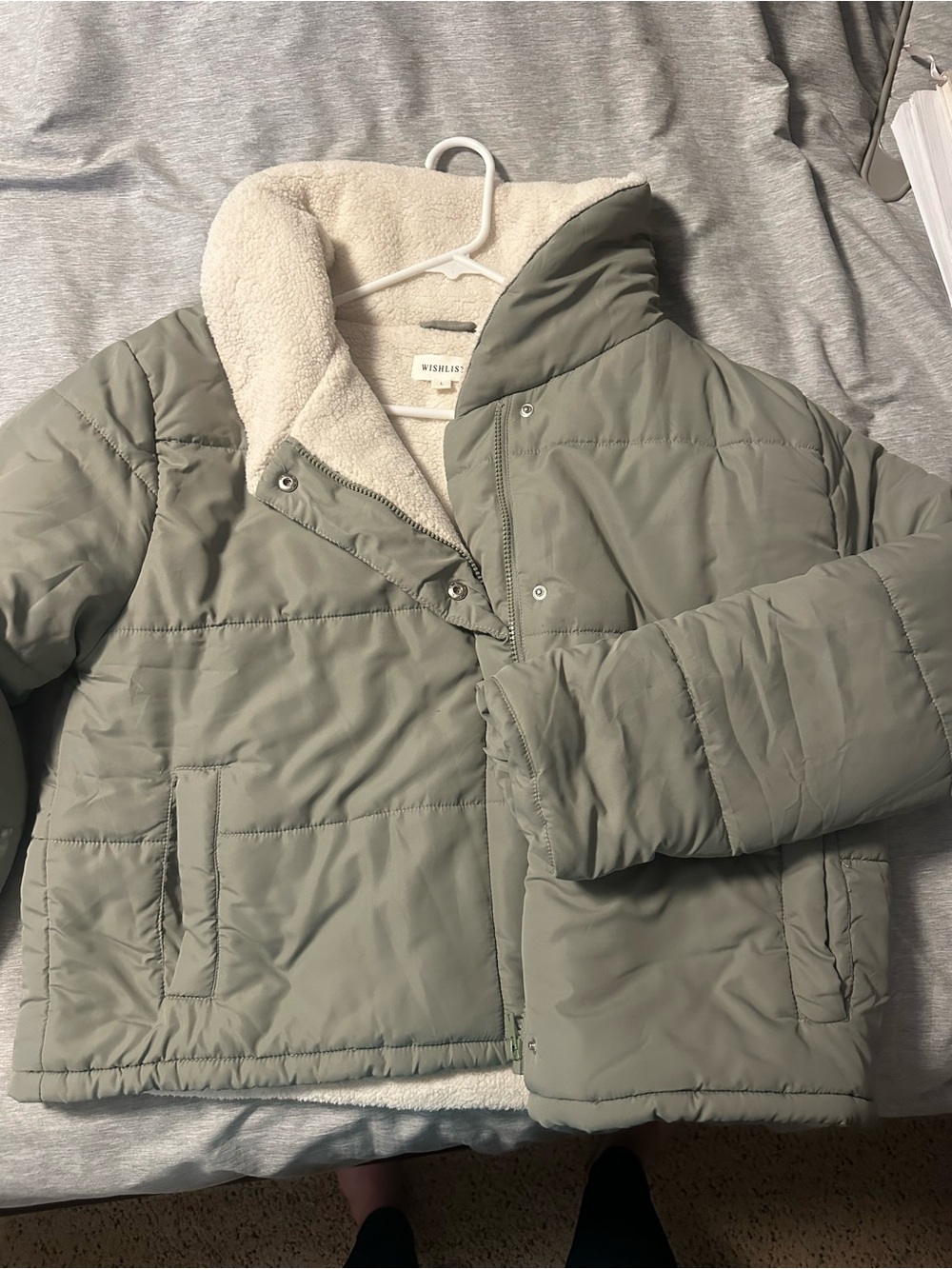 Women’s Lightweight Puffer Coat with Sherpa Lining - Sage Green